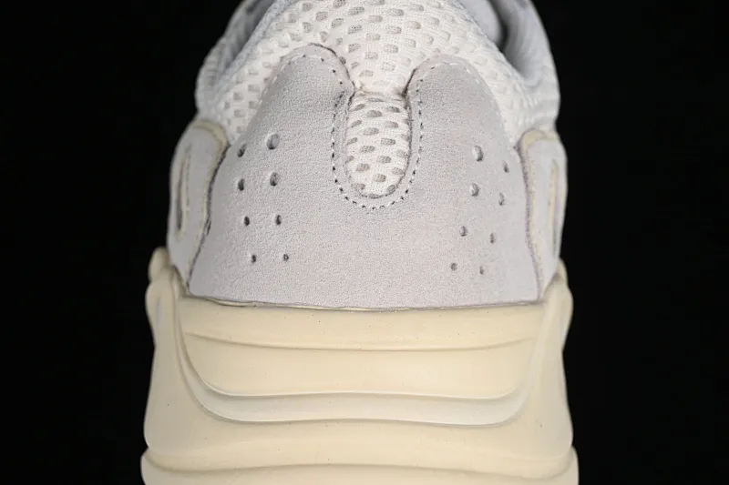 All Categories Ad Yeezy Coconut Series G Version Ad Yeezy Boost 700 "Analog" EG7596 Kanye Coconut 700 3M Reflective Running Shoes